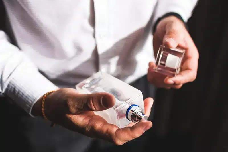 Pourquoi choisir des parfums sans perturbateur endocrinien